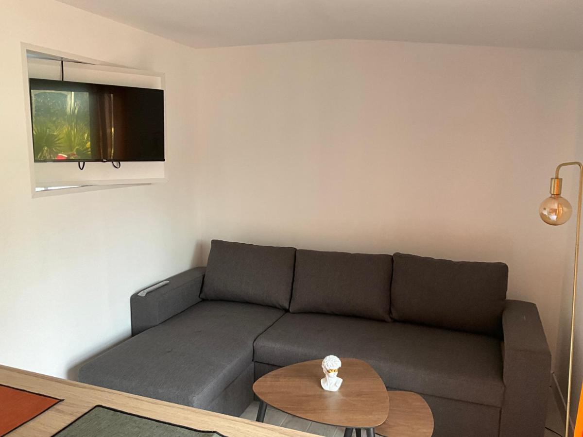 Maison Sous Les Chenes Le Gua  Exterior photo